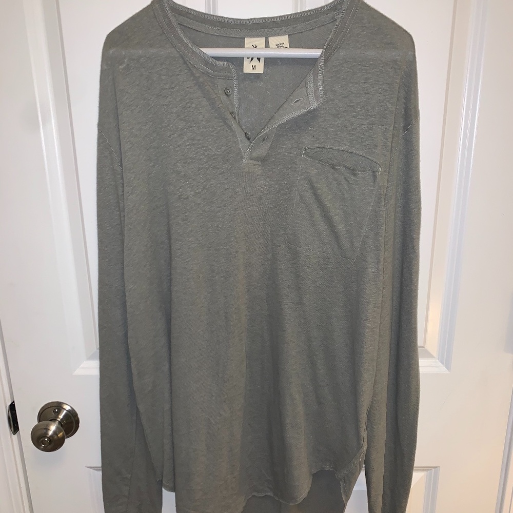 Womens lightweight henley sweater (M)